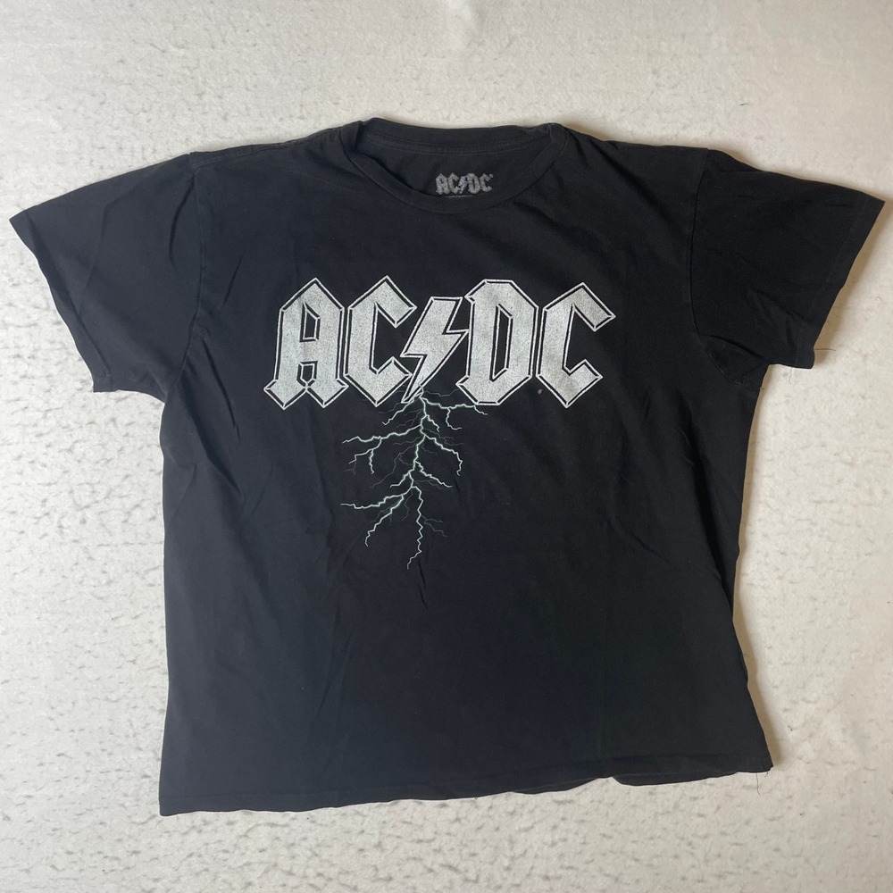 ACDC Graphic T-Shirt Mens Large Black Rock Band Lightning Bolt Short Sleeve Tee